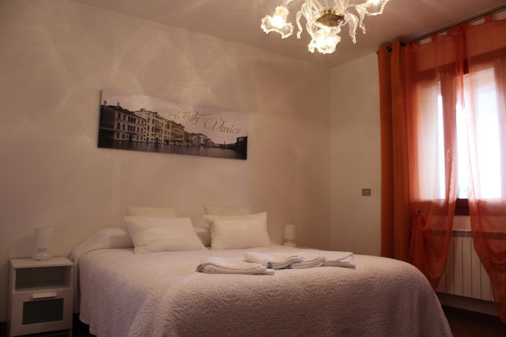 B&B Airport Venice Diego 2 Tessera Oda fotoğraf
